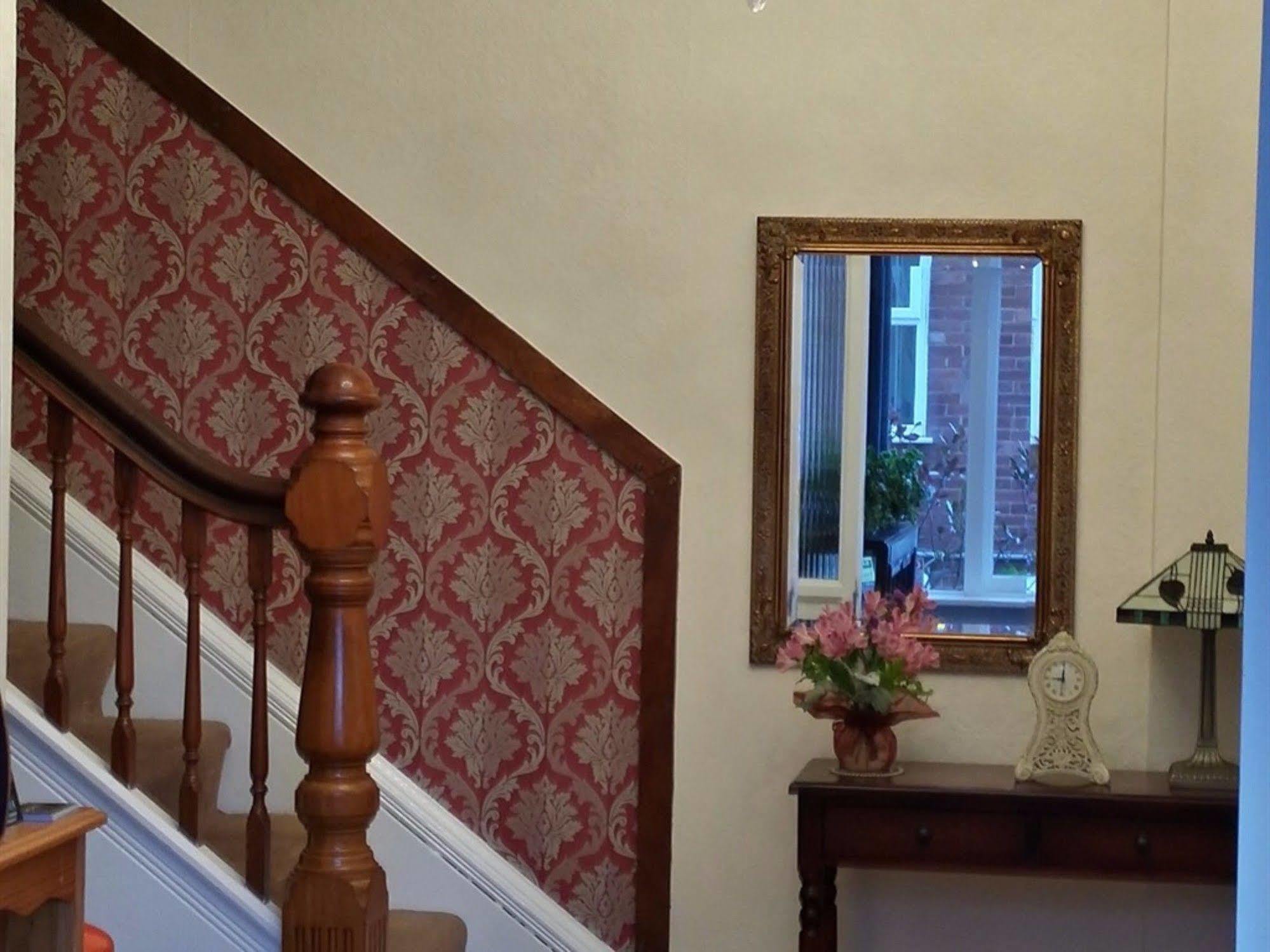 Eden House Bed & Breakfast Blackpool Exterior photo