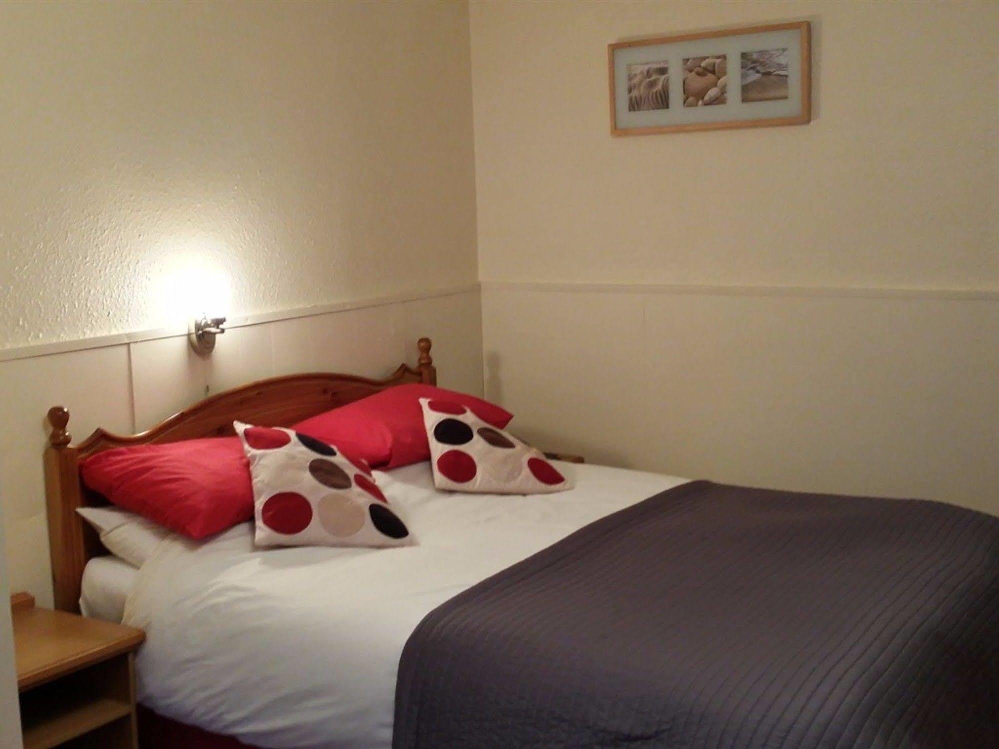 Eden House Bed & Breakfast Blackpool Exterior photo