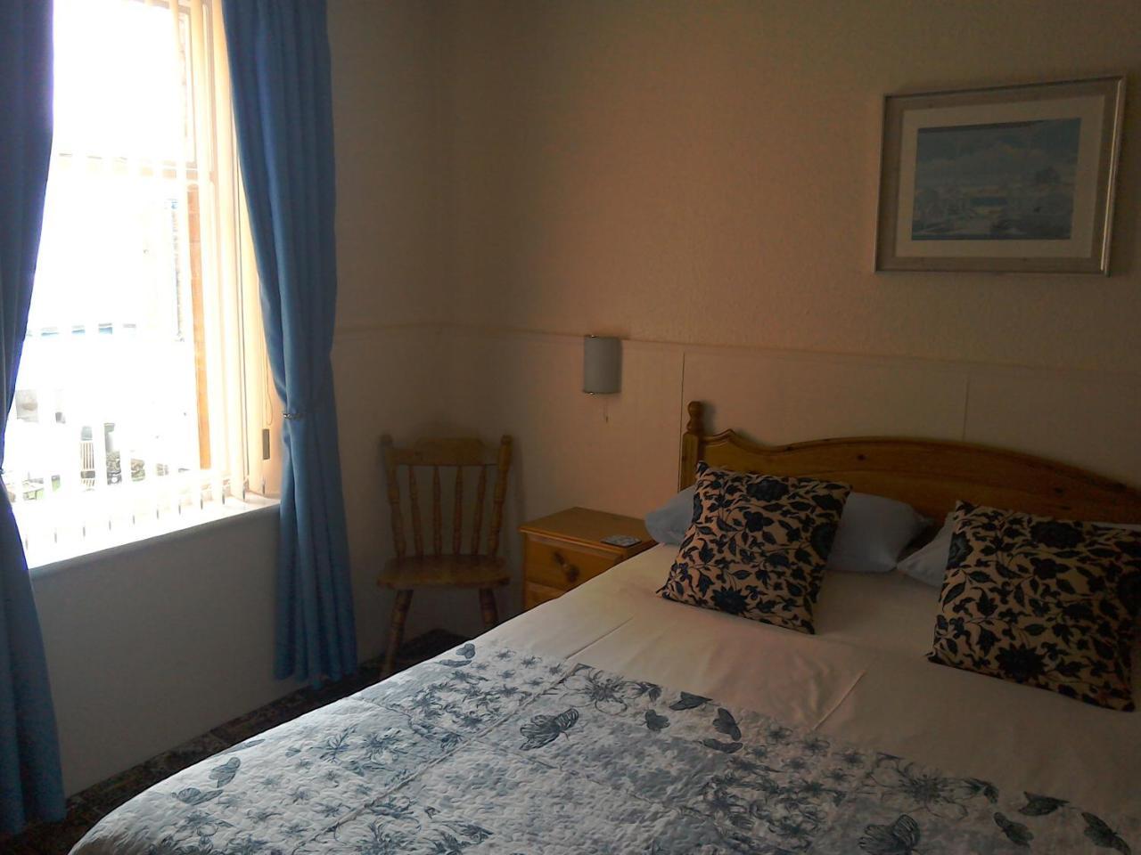 Eden House Bed & Breakfast Blackpool Exterior photo